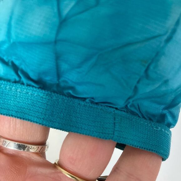 Adidas hooded zip up nylon windbreaker w/ color wash and crinkly texture🎉 - Picture 9 of 14